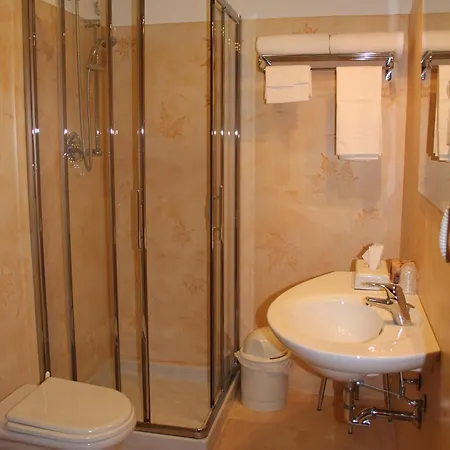 Hotell Lvg Collection - Riz