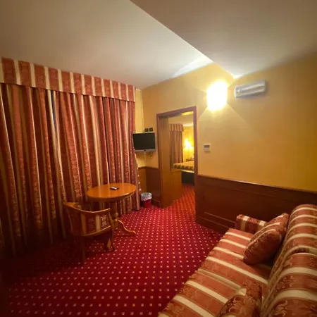 Lvg Collection - Riz Hotell 3*
