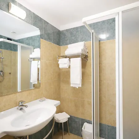 Lvg Collection - Riz 3* San Genesio ed Uniti
