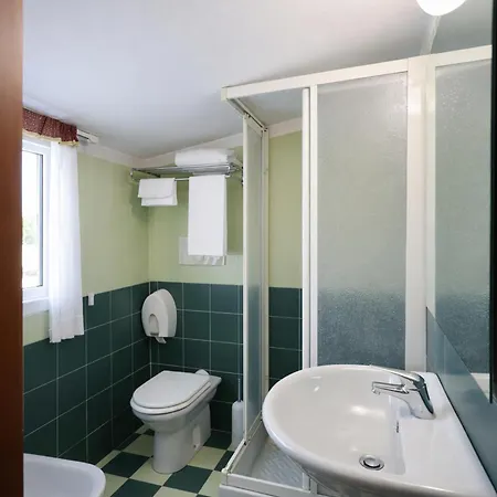 Hotell Lvg Collection - Riz