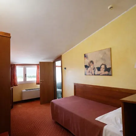 Hotell Lvg Collection - Riz 3*