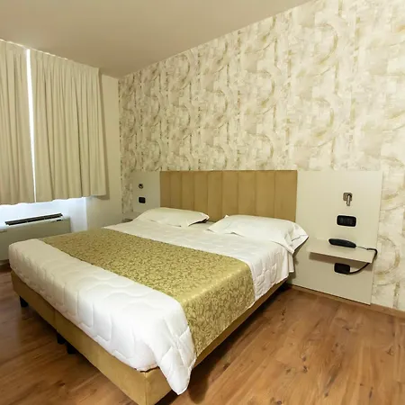Hotel Riz B.b San Genesio ed Uniti