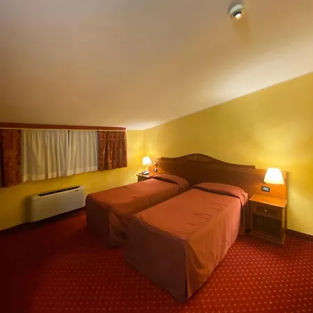Riz B.b Hotel 3*