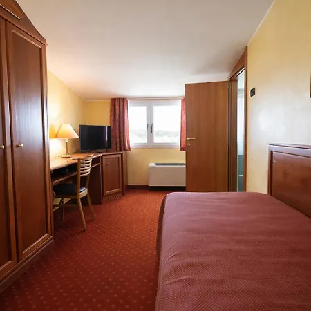 Hotel Lvg Collection - Riz 3*