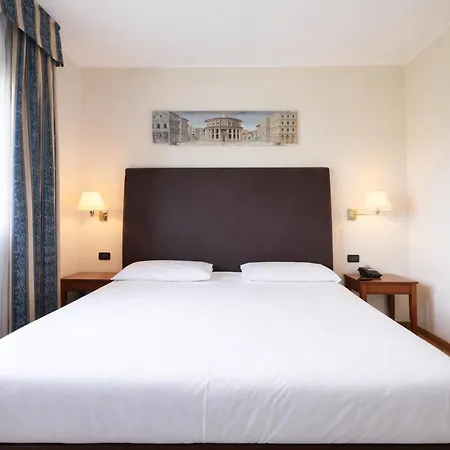 Lvg Collection - Riz Hotel San Genesio ed Uniti