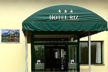 Riz B.b 3* San Genesio ed Uniti