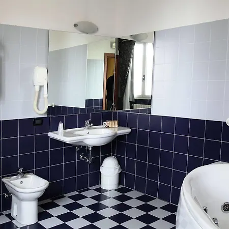 Hotel Riz B.b